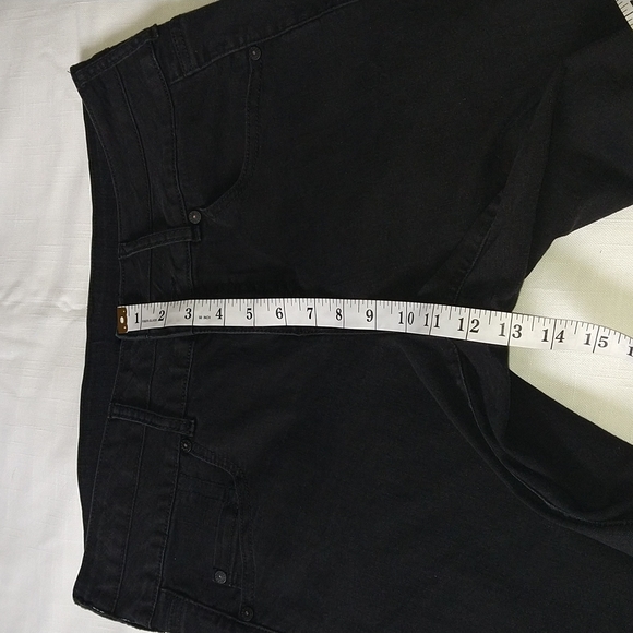 Torrid black high rise crop jeans size 14R - Picture 13 of 16